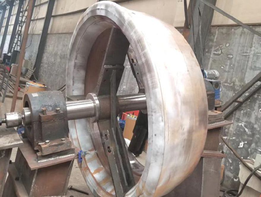 Vertical Roller Mill Hardfacing Cladding Machine